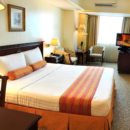 เน็ทเวิล์ด โฮเต็ล สปา แอนด์ กาสิโน Hotel ปาไซ ภายนอก รูปภาพ