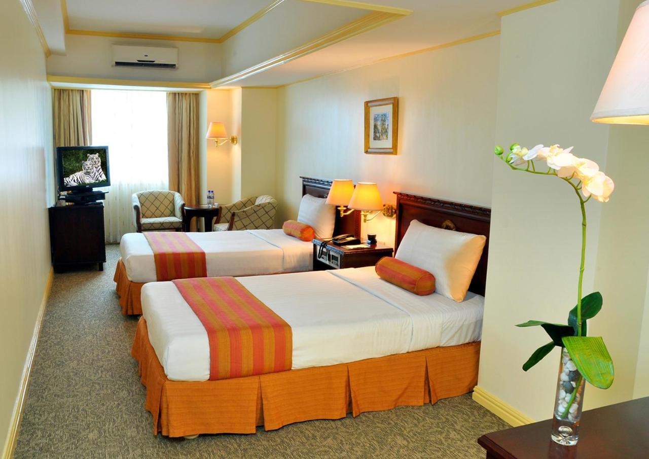 เน็ทเวิล์ด โฮเต็ล สปา แอนด์ กาสิโน Hotel ปาไซ ภายนอก รูปภาพ